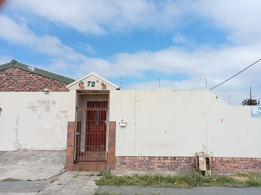 4 Bedroom Property for Sale in Quigney Eastern Cape